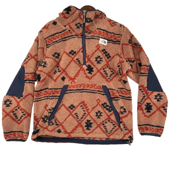 The North Face Other - The North Face Campshire Men's Pullover Hoodie.  Size Medium